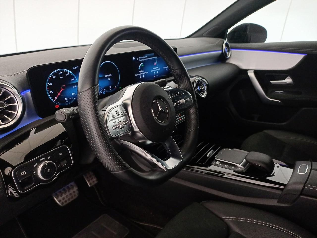 A 180 d Premium Night edition auto - Certified