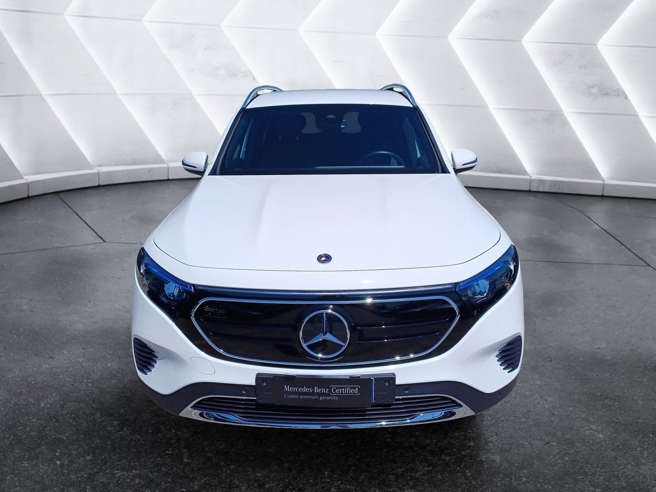 EQB 350 Sport 4matic - Certified