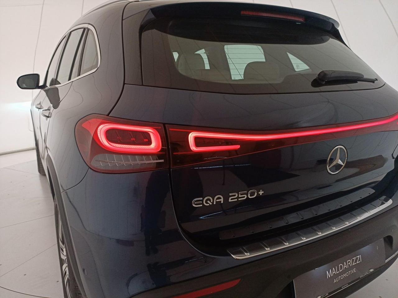 EQA 250 Sport Plus - Certified