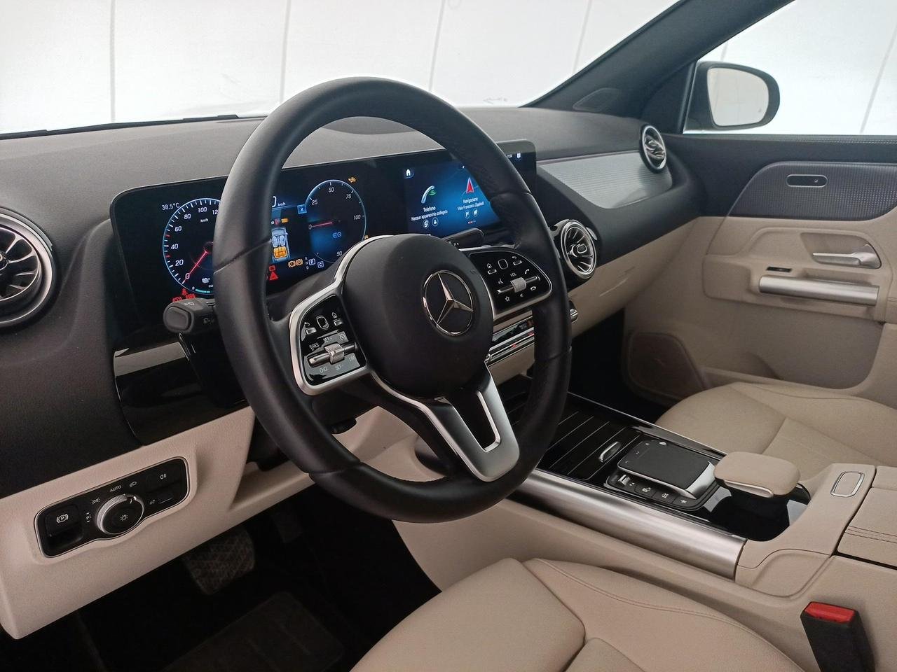 EQA 250 Sport Plus - Certified