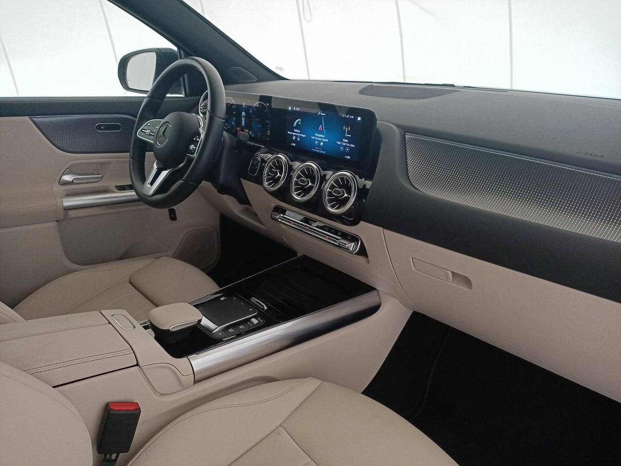 EQA 250 Sport Plus - Certified