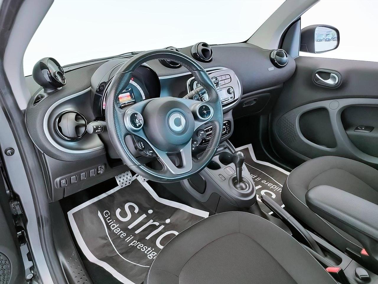 Fortwo 1.0 Passion 71cv twinamic my18 - Certified