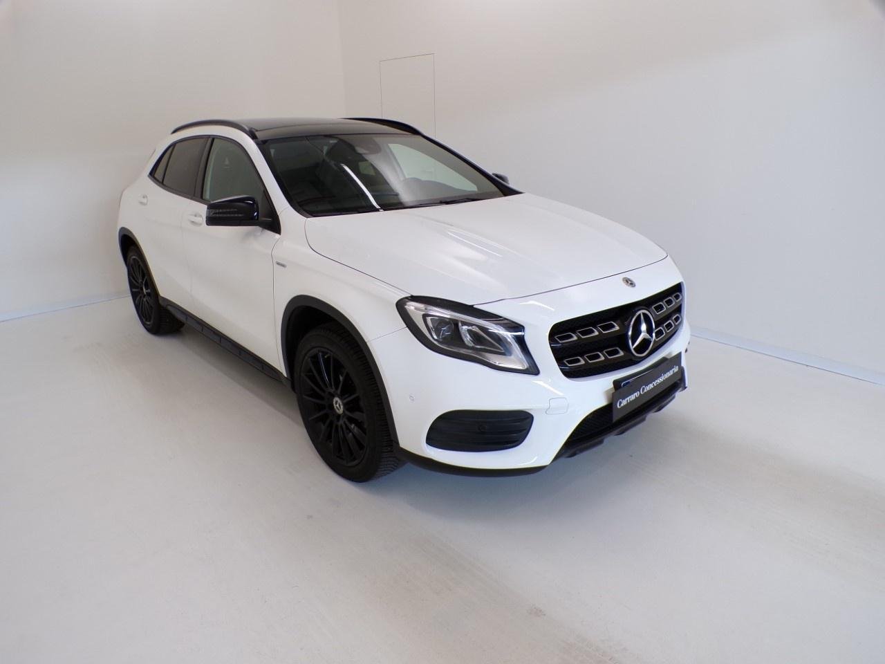 GLA 200 Night Edition auto - Certified
