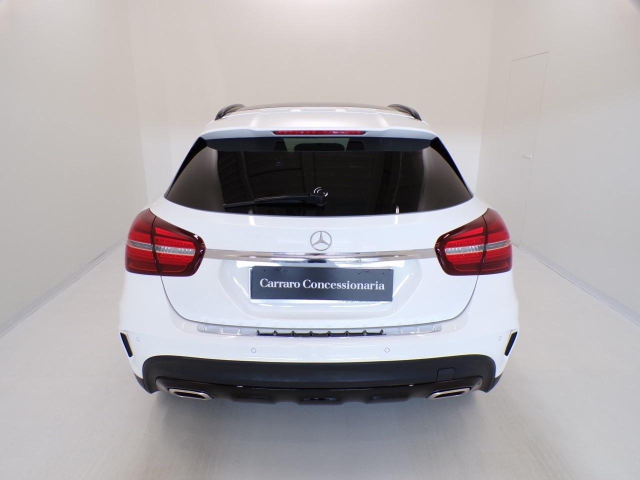 GLA 200 Night Edition auto - Certified