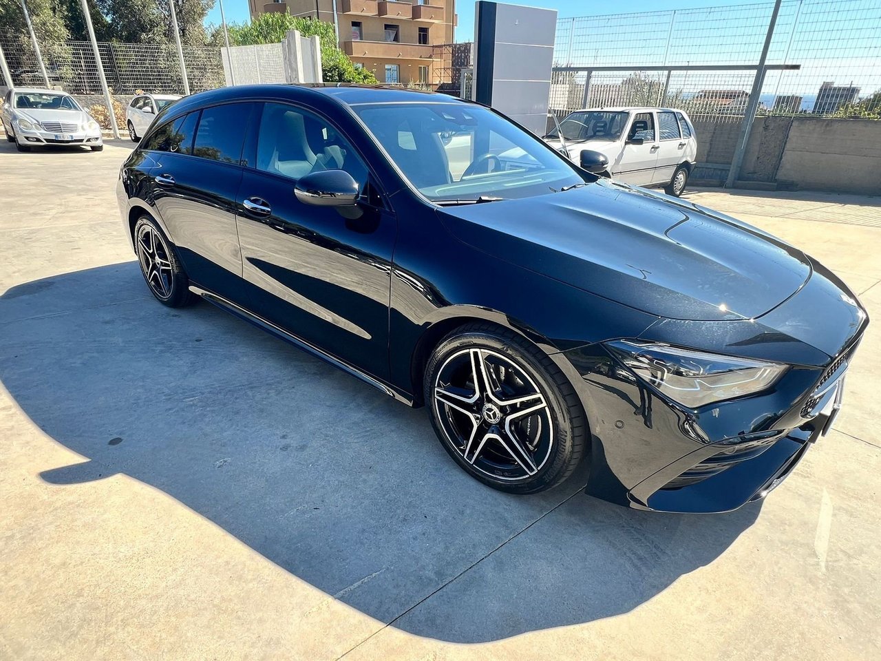 CLA Shooting Brake 200 d AMG Line Advanced Plus au - Certified