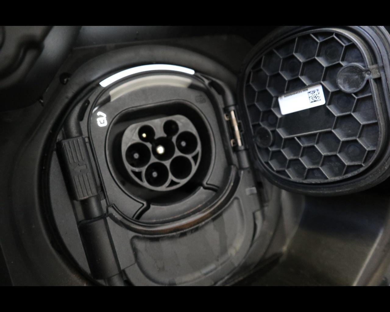 GLA 250 e phev (eq-power) Sport Plus auto - Certified