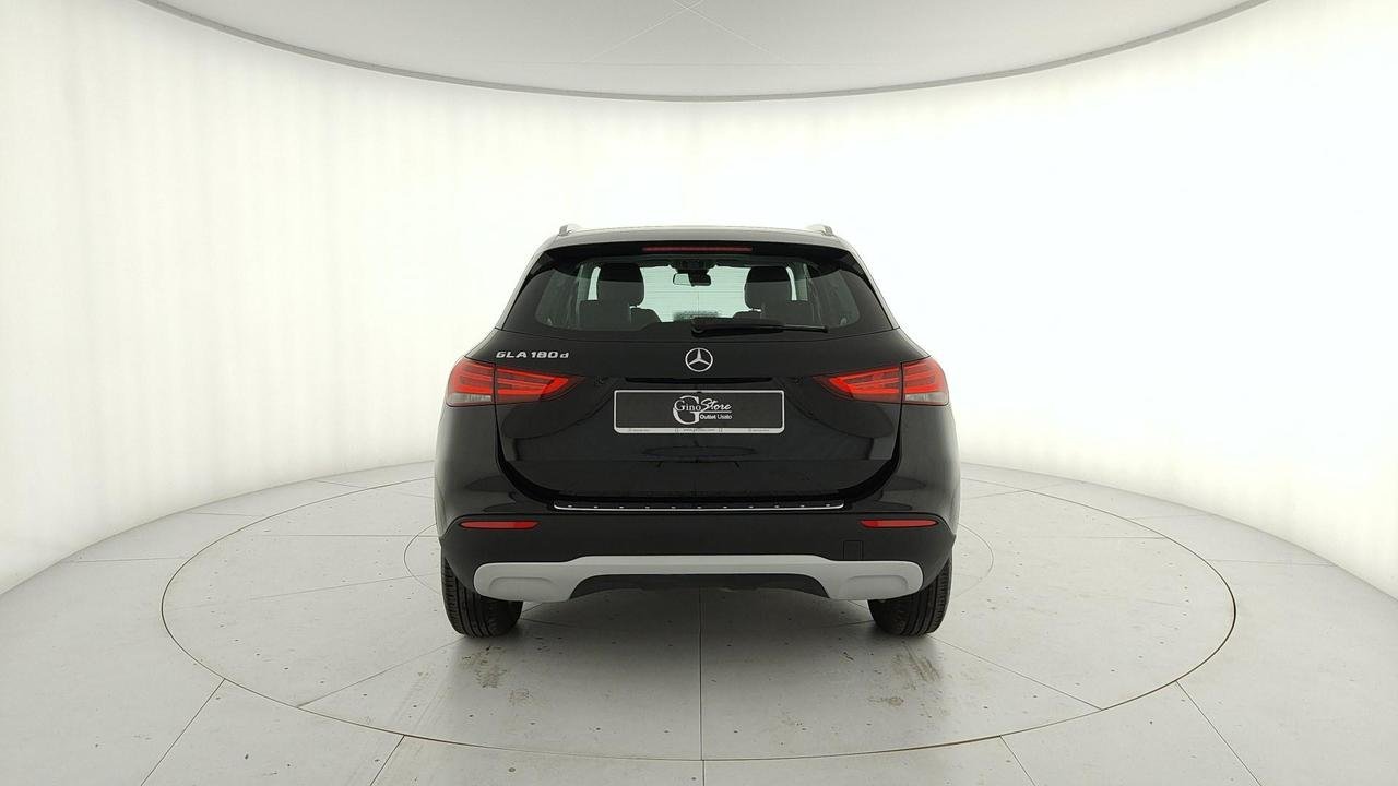 GLA 180 d Executive auto - Certified