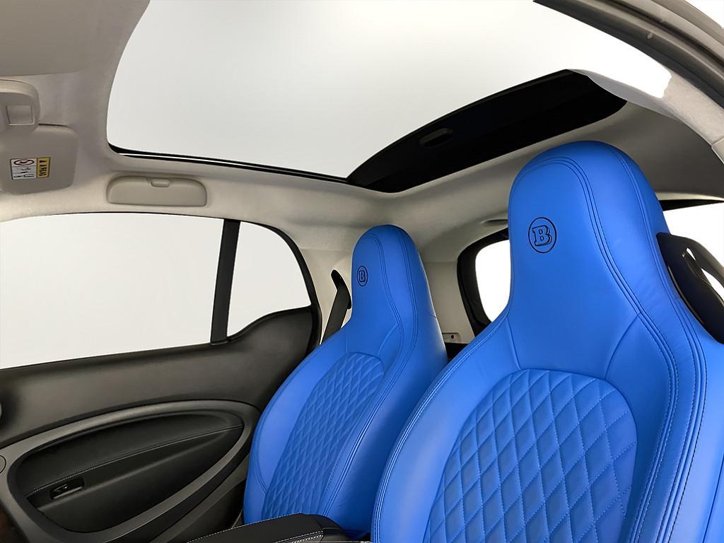 Fortwo eq Parisblue Prime 4,6kW - Certified
