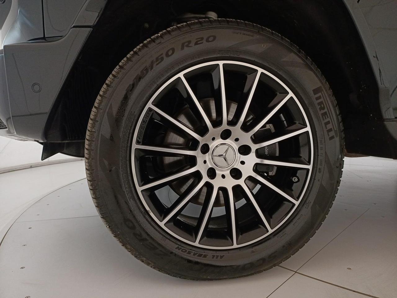 G 500 AMG Line 422cv auto - Certified