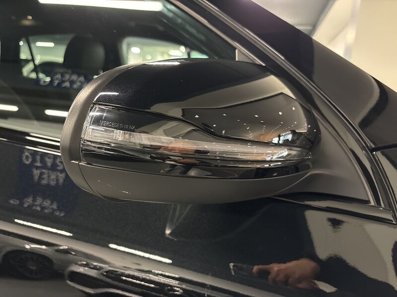 EQA 300 AMG Line Advanced 4matic - Certified