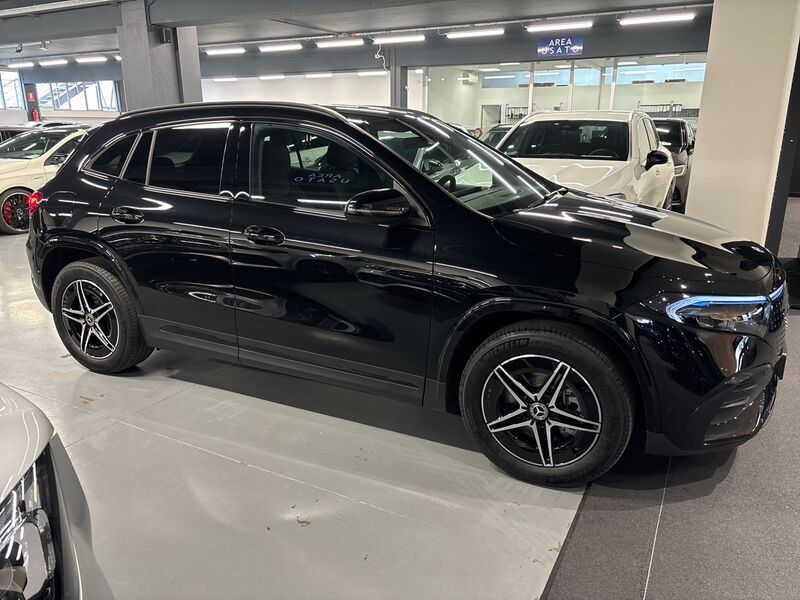 EQA 300 AMG Line Advanced 4matic - Certified
