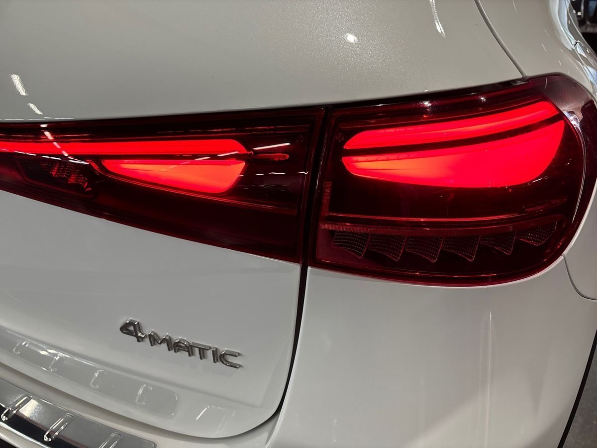 EQA 300 Progressive Advanced 4matic - Certified
