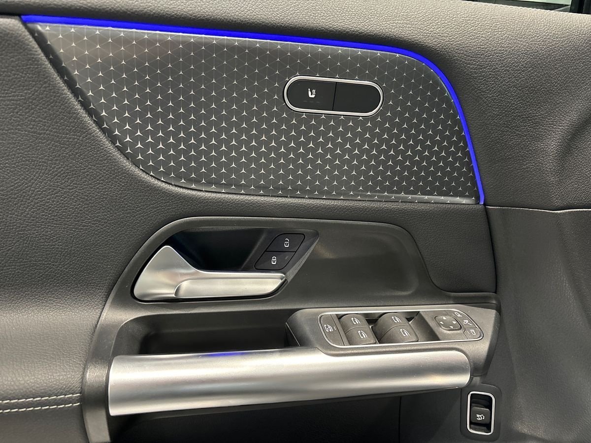 EQA 300 Progressive Advanced 4matic - Certified