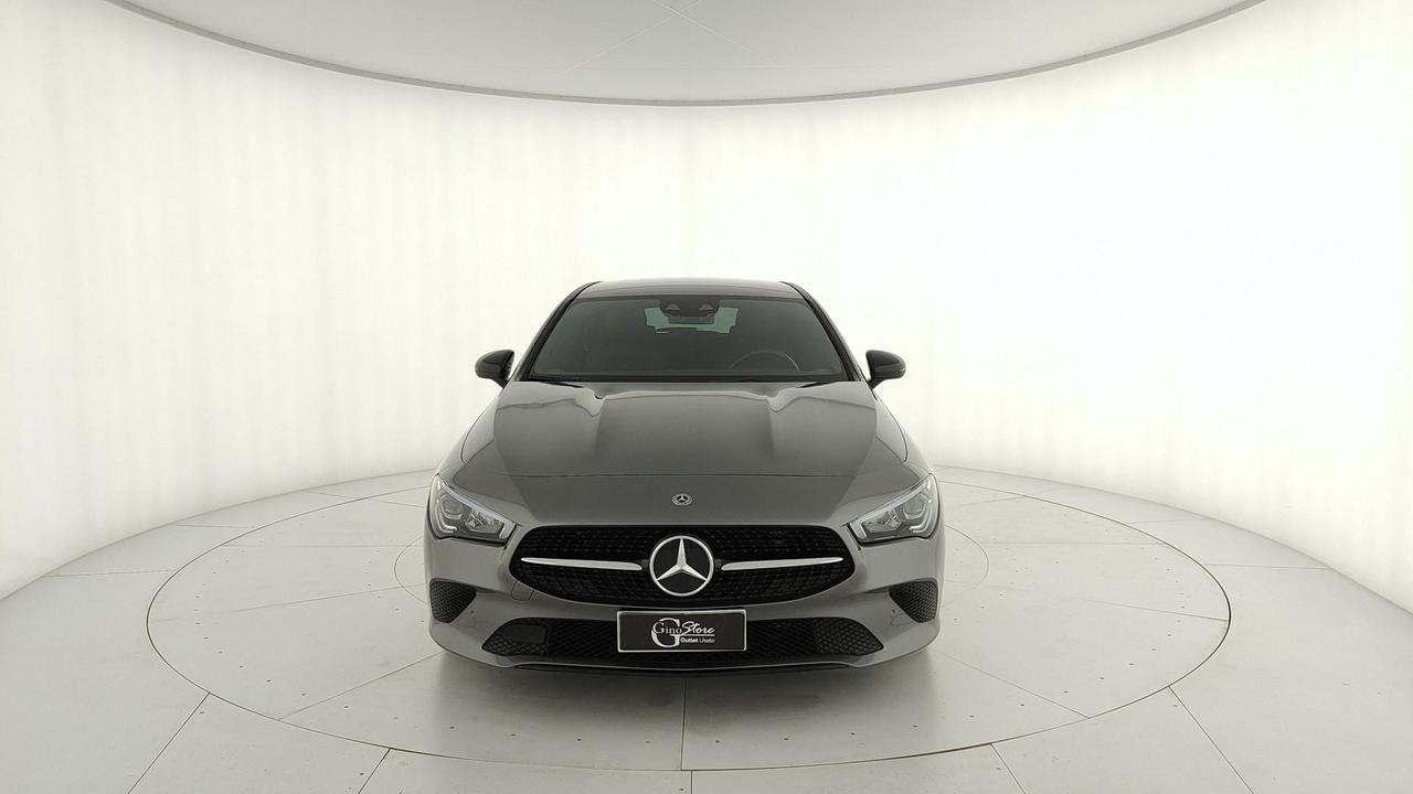 CLA Shooting Brake 200 d Sport auto - Certified