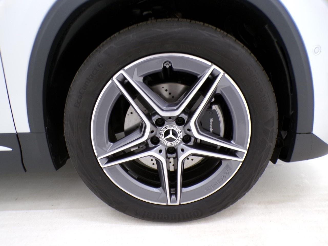 GLA 180 Premium auto - Certified