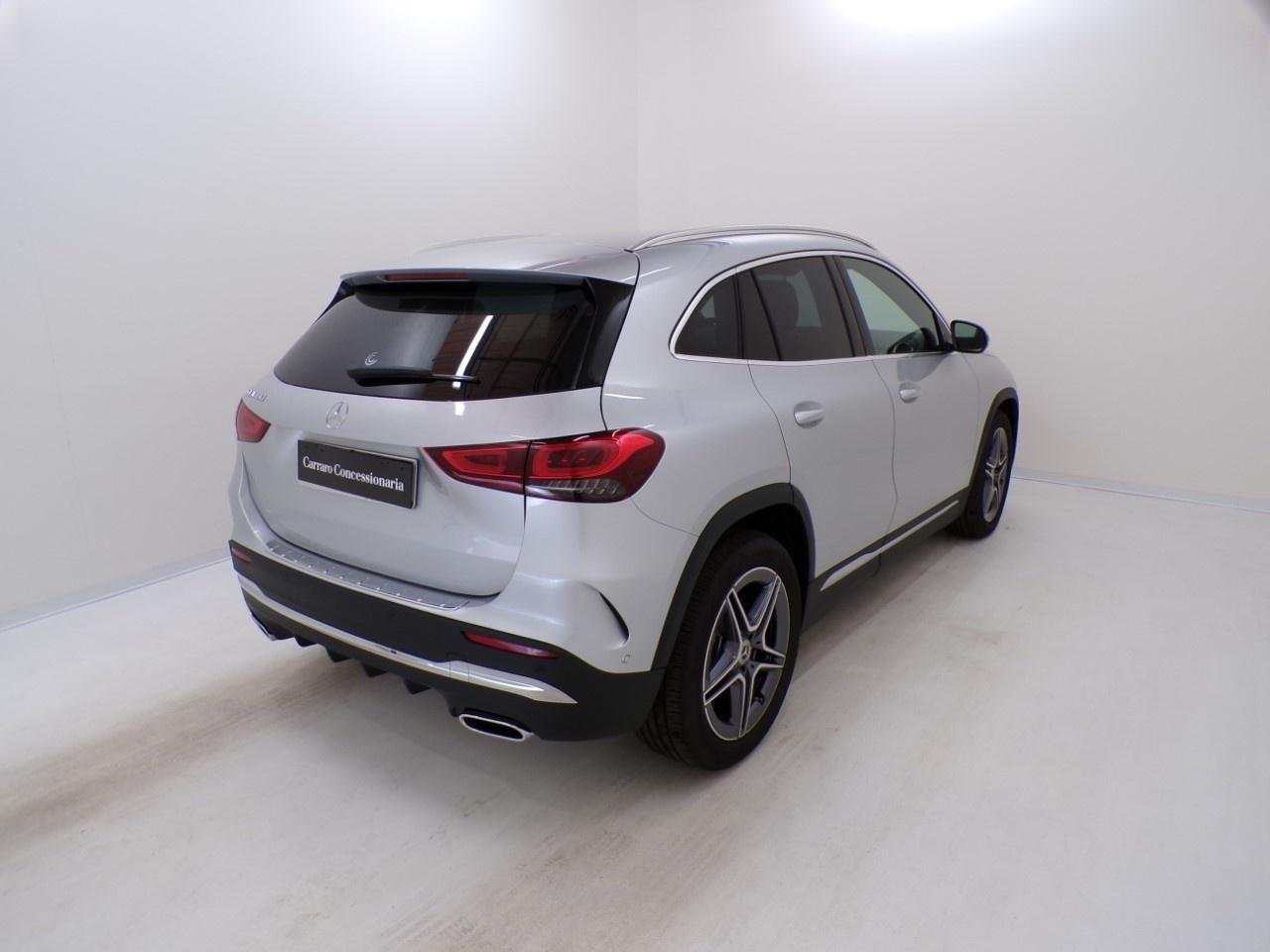 GLA 180 Premium auto - Certified