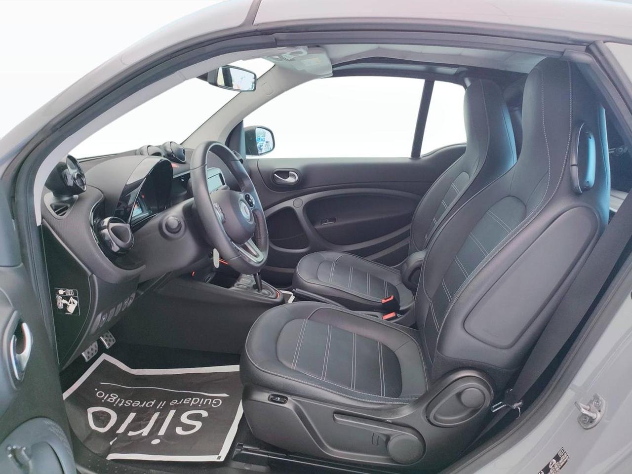 Fortwo Cabrio eq Edition One 22kW - Certified