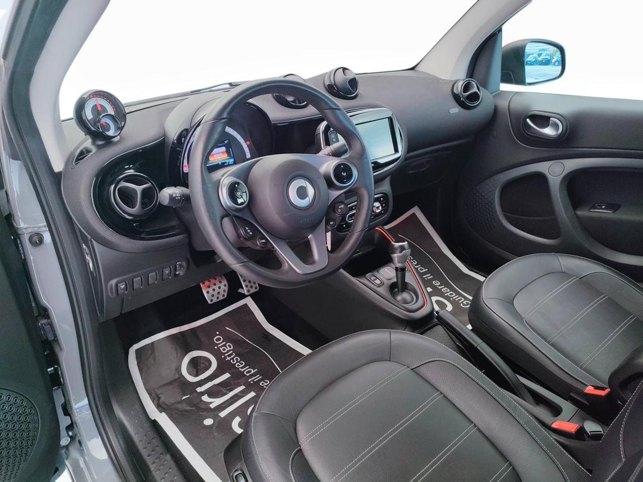 Fortwo Cabrio eq Edition One 22kW - Certified