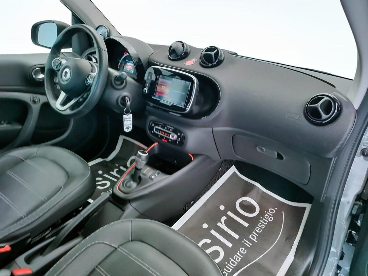 Fortwo Cabrio eq Edition One 22kW - Certified