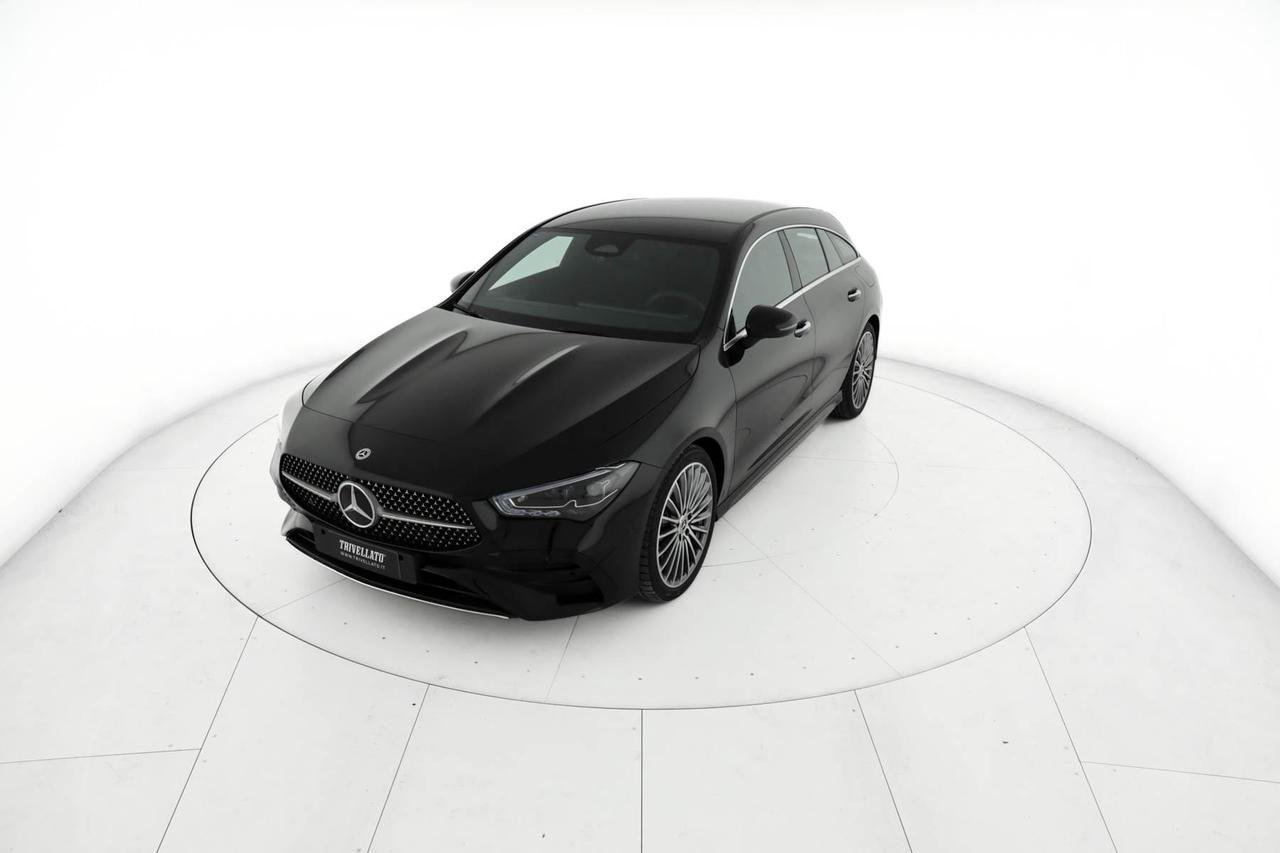 CLA Shooting Brake 200 d AMG Line Advanced Plus au - Mercedes Certified