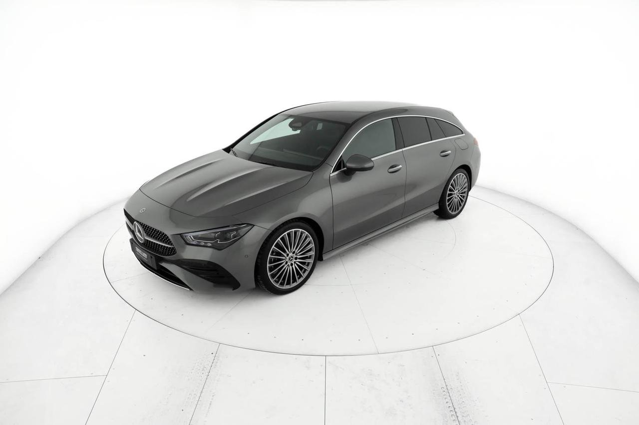 CLA Shooting Brake 200 d AMG Line Advanced Plus au - Certified