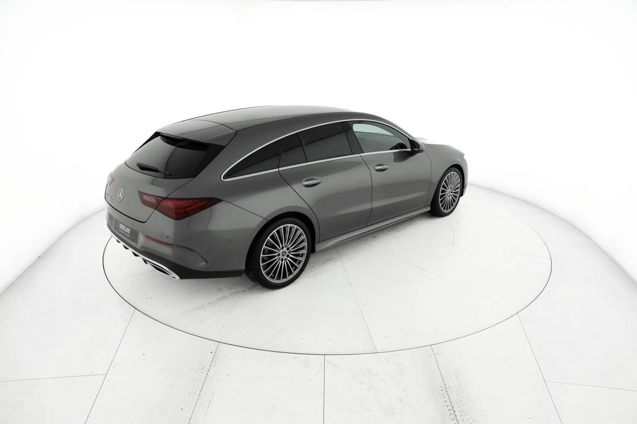 CLA Shooting Brake 200 d AMG Line Advanced Plus au - Certified