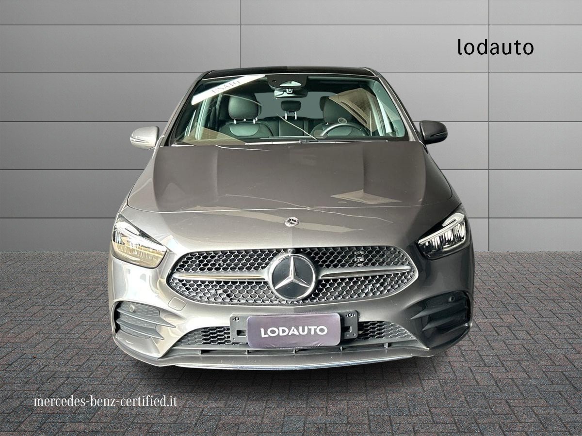 B 180 AMG Line Premium auto - Certified