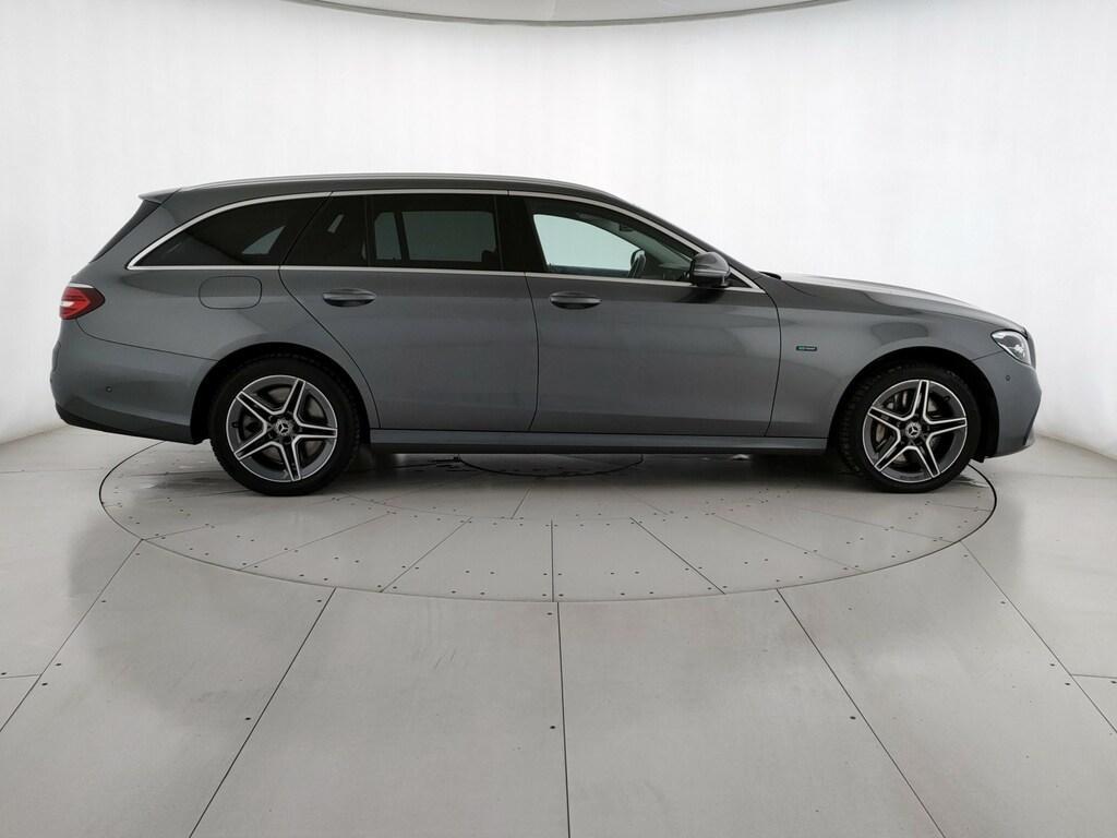 E SW 300 de phev (eq-power) Premium 4matic auto my - Certified