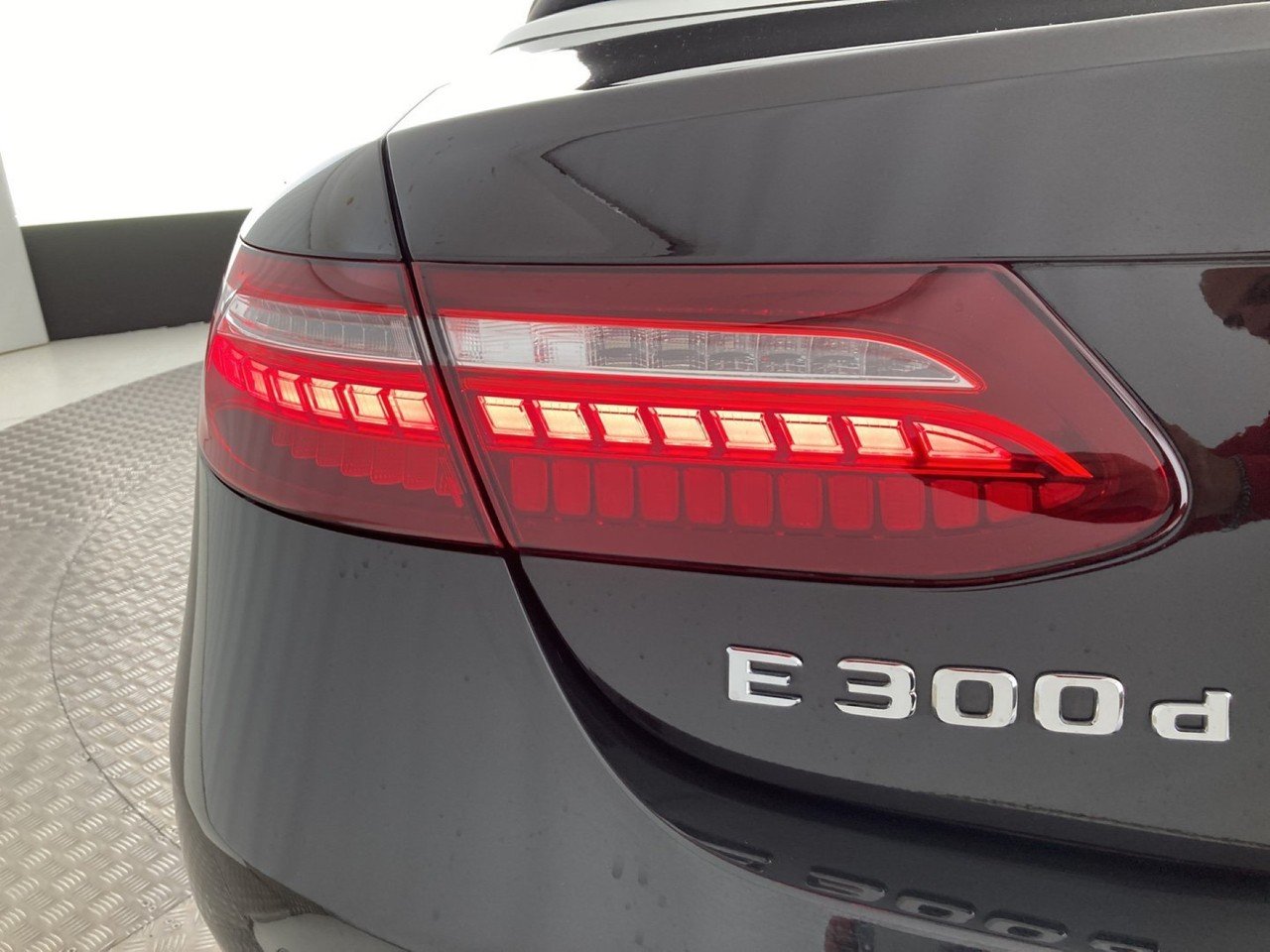 E Cabrio 300 d mhev (eq-boost) Premium 4matic auto - Certified