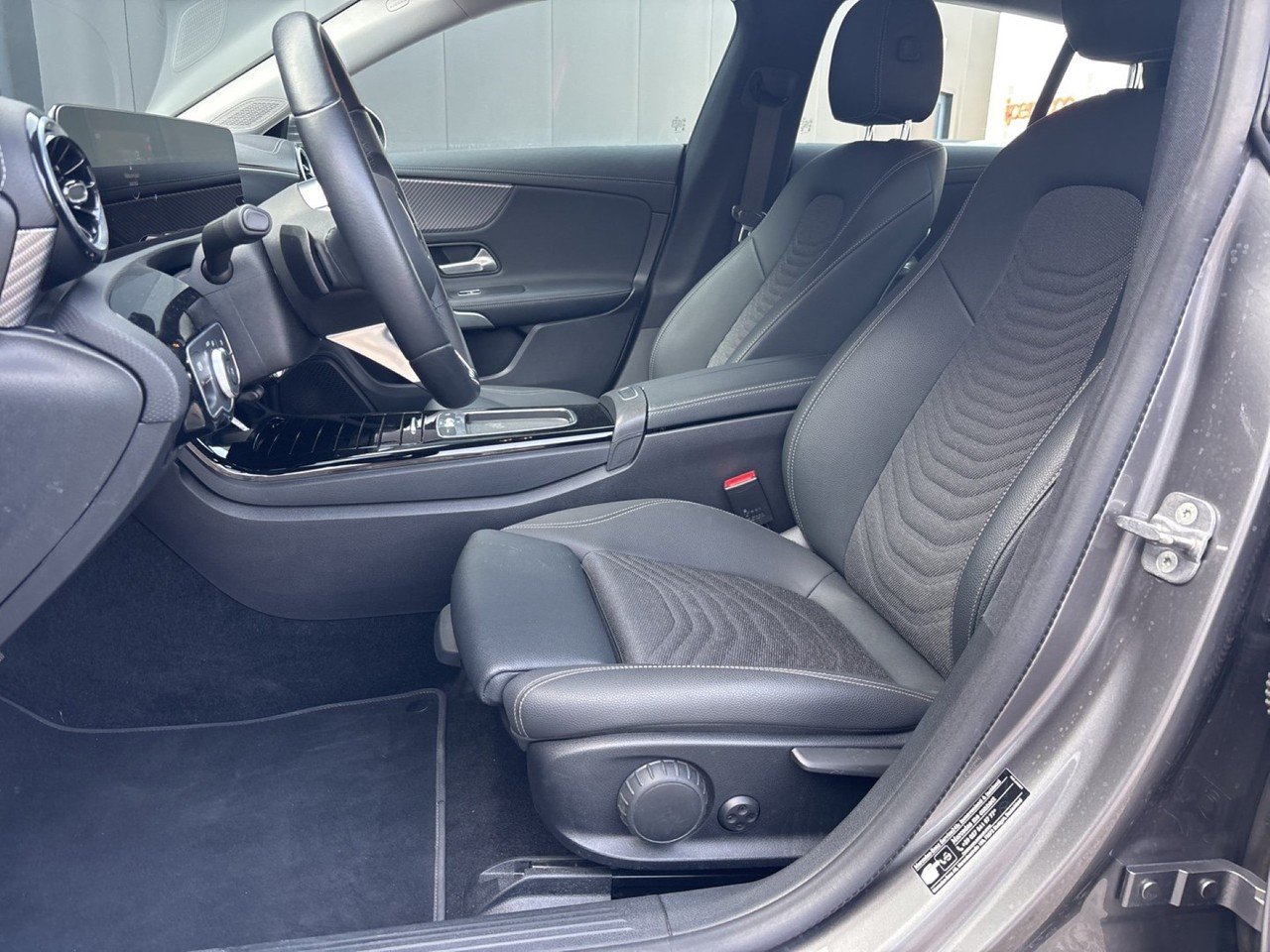 CLA Shooting Brake 180 d Progressive Advanced auto - Certified