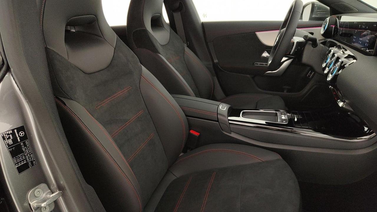 CLA Shooting Brake 200 d AMG Line Advanced Plus au - Certified