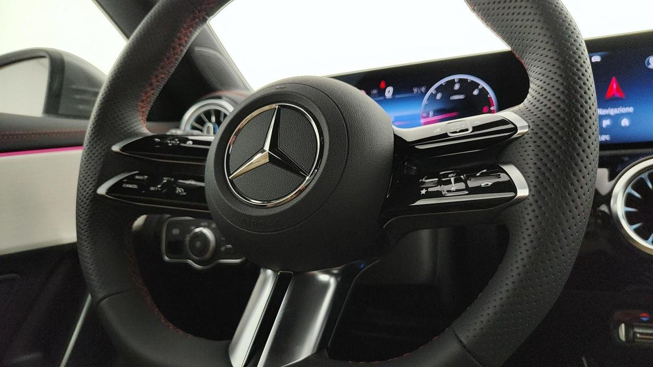 CLA Shooting Brake 200 d AMG Line Advanced Plus au - Certified