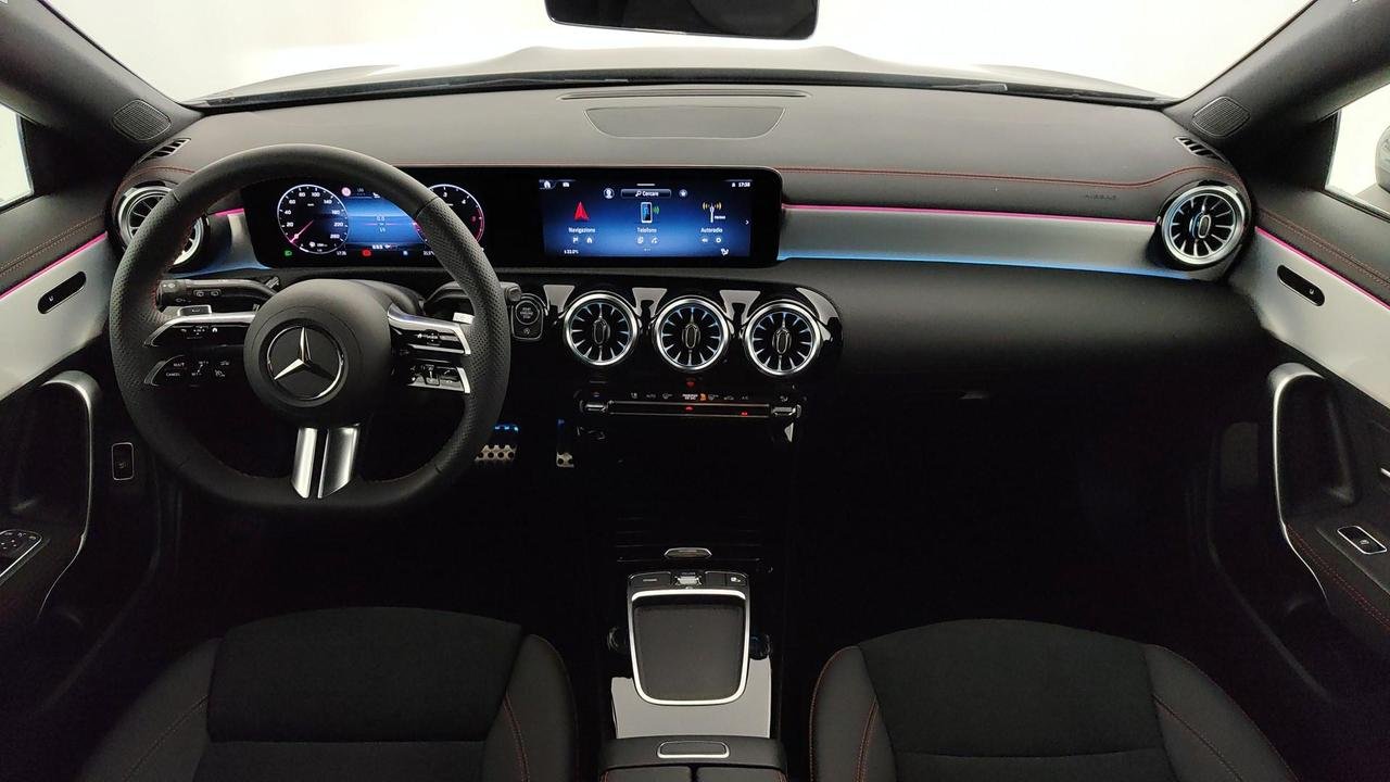 CLA Shooting Brake 200 d AMG Line Advanced Plus au - Certified