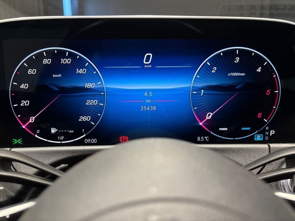 E SW 220 d Advanced auto - Certified