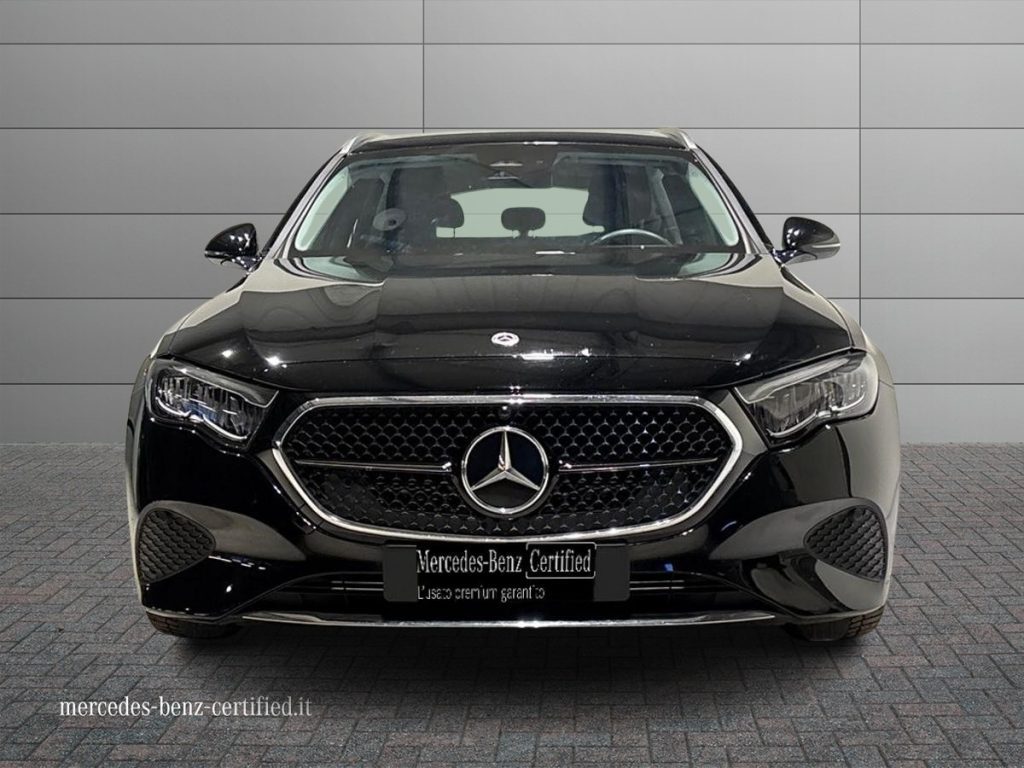 E SW 220 d Advanced auto - Certified