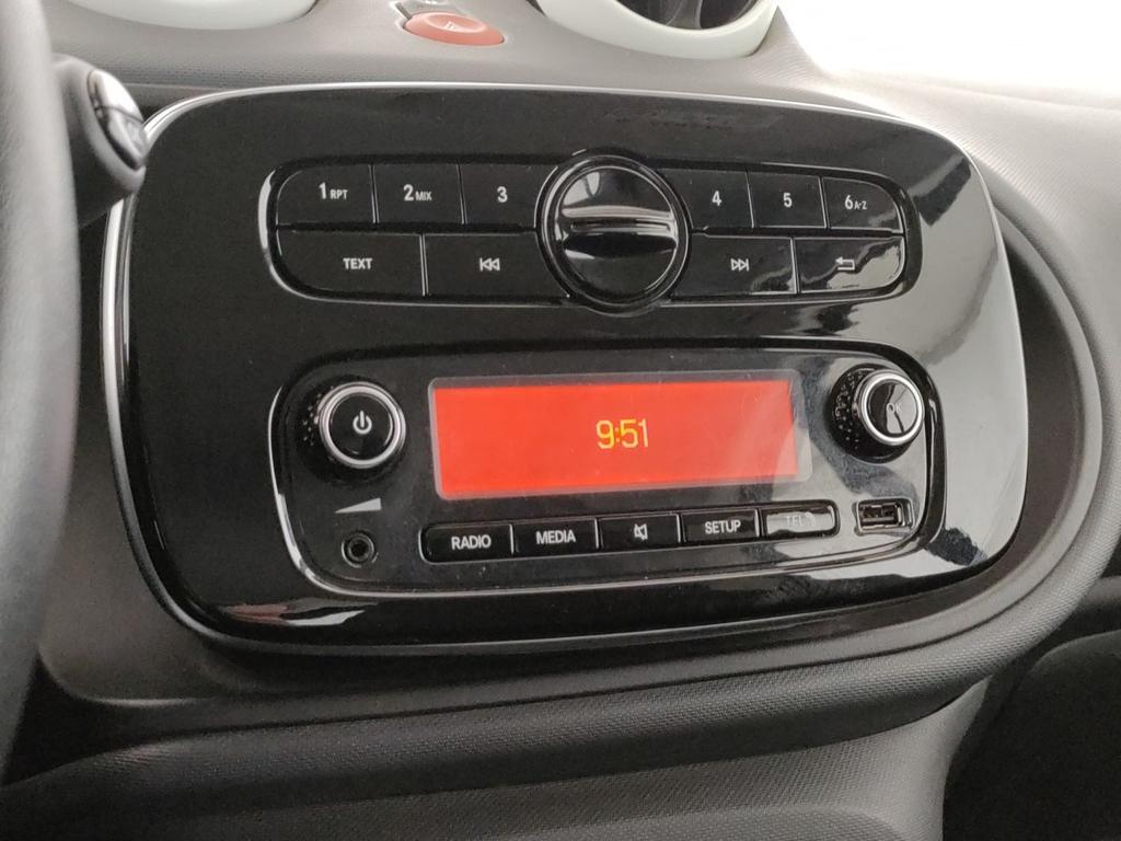 Fortwo eq Ushuaia Silver Matt 22kW - Certified