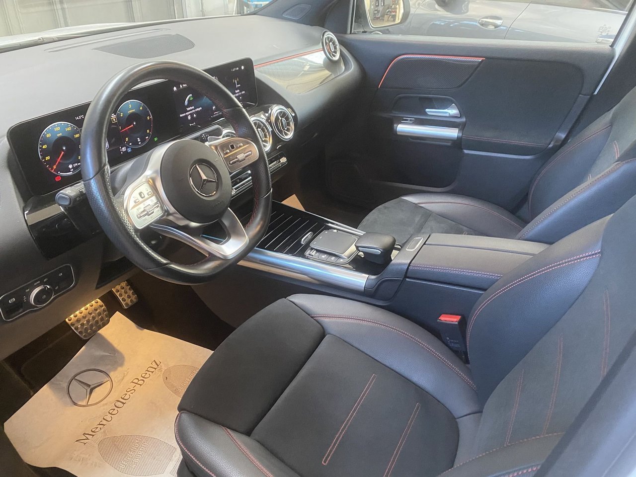 GLA 180 d Premium auto - Certified