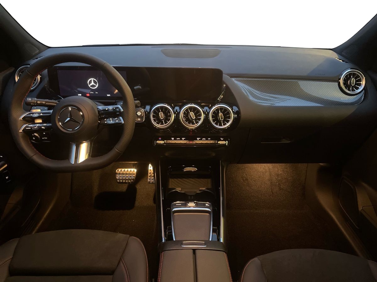 GLA 180 AMG Line Advanced Plus auto - Certified