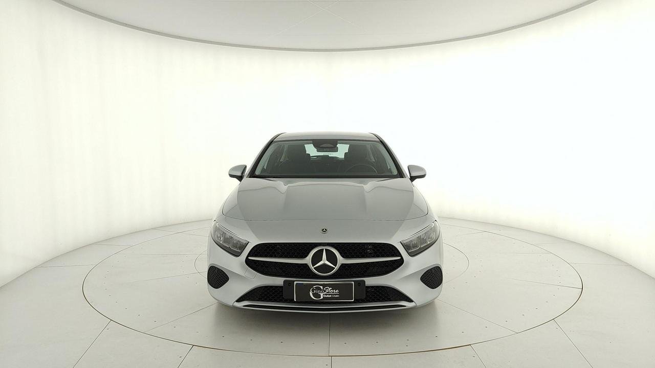 A 180 d Advanced auto - Certified