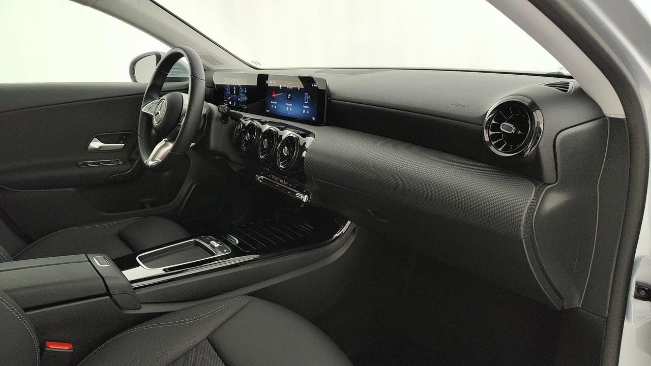 A 180 d Advanced auto - Certified