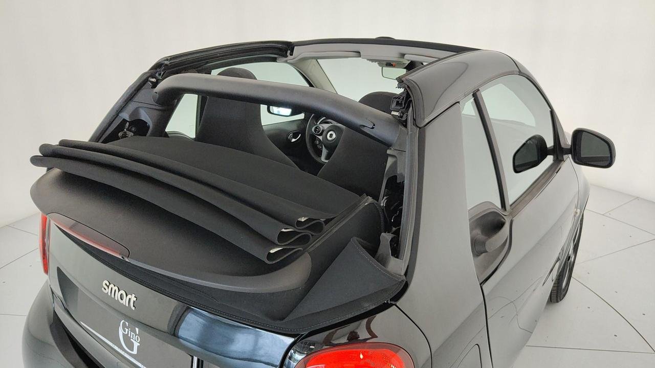 Fortwo Cabrio eq Passion 4,6kW - Certified