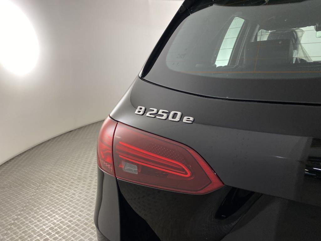 B 250 e phev AMG Line Premium auto - Certified