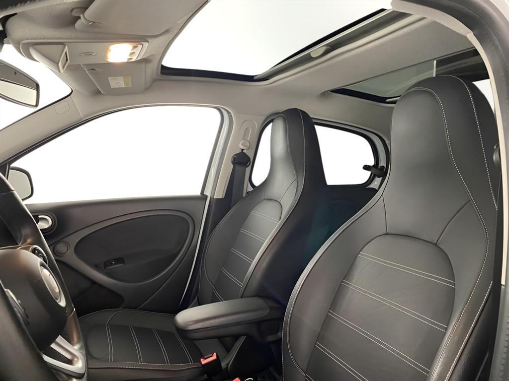 Forfour eq Edition One 22kW - Certified