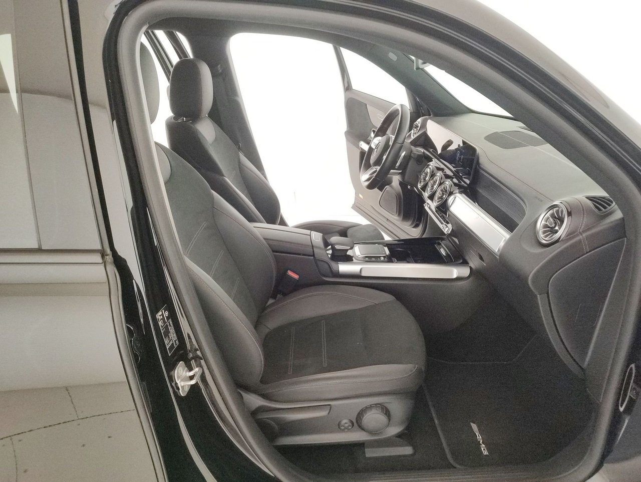 EQB 350 Premium 4matic - Certified