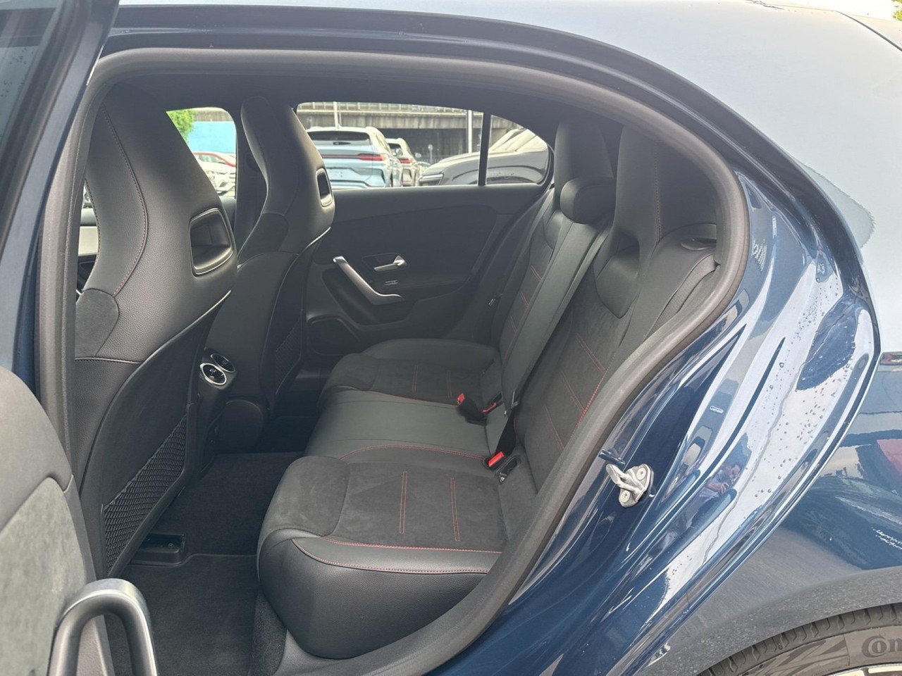 A 180 d Premium auto - Certified