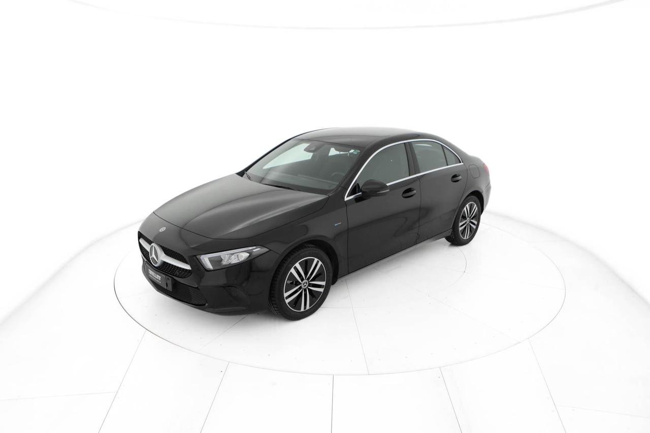 A 250 e phev (eq-power) Sport auto - Certified