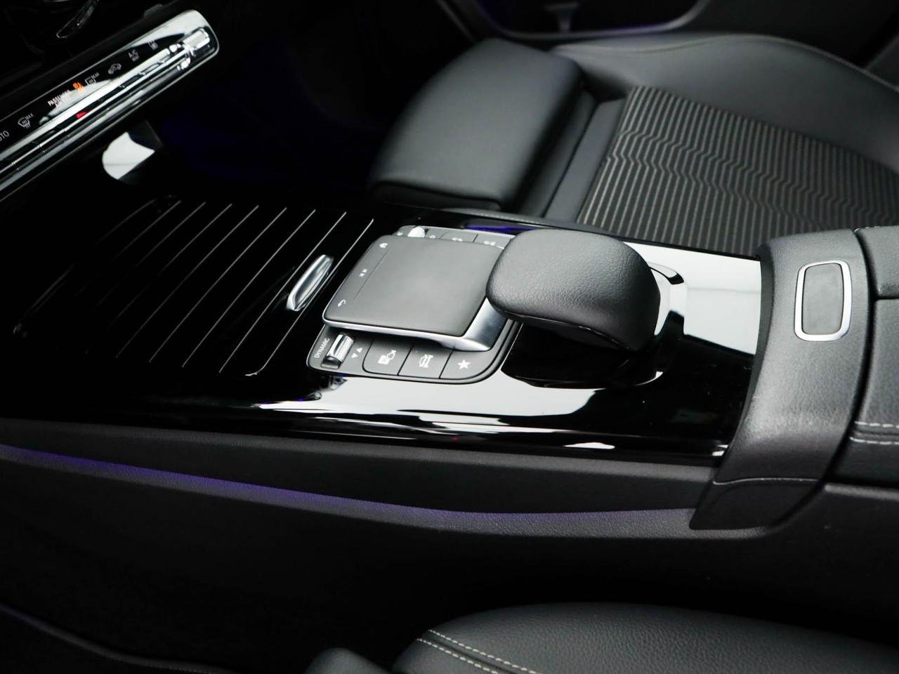 A 250 e phev (eq-power) Sport auto - Certified