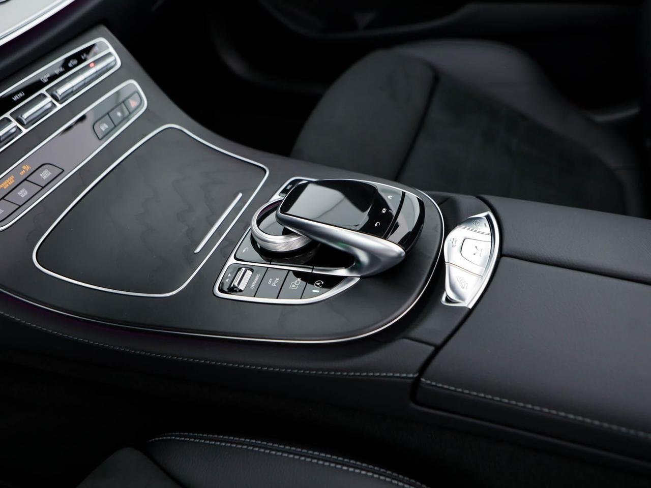 E Cabrio 300 d mhev (eq-boost) Premium Plus 4matic - Certified