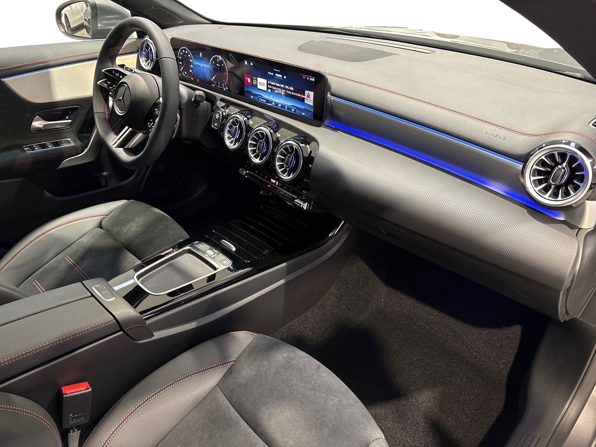 CLA Shooting Brake 200 d AMG Line Advanced Plus au - Certified
