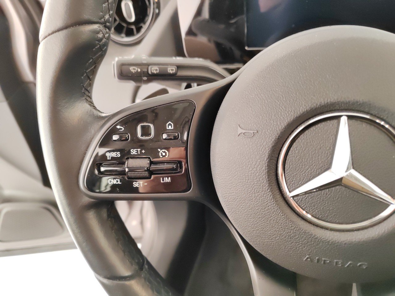 GLA 180 d Sport auto - Certified